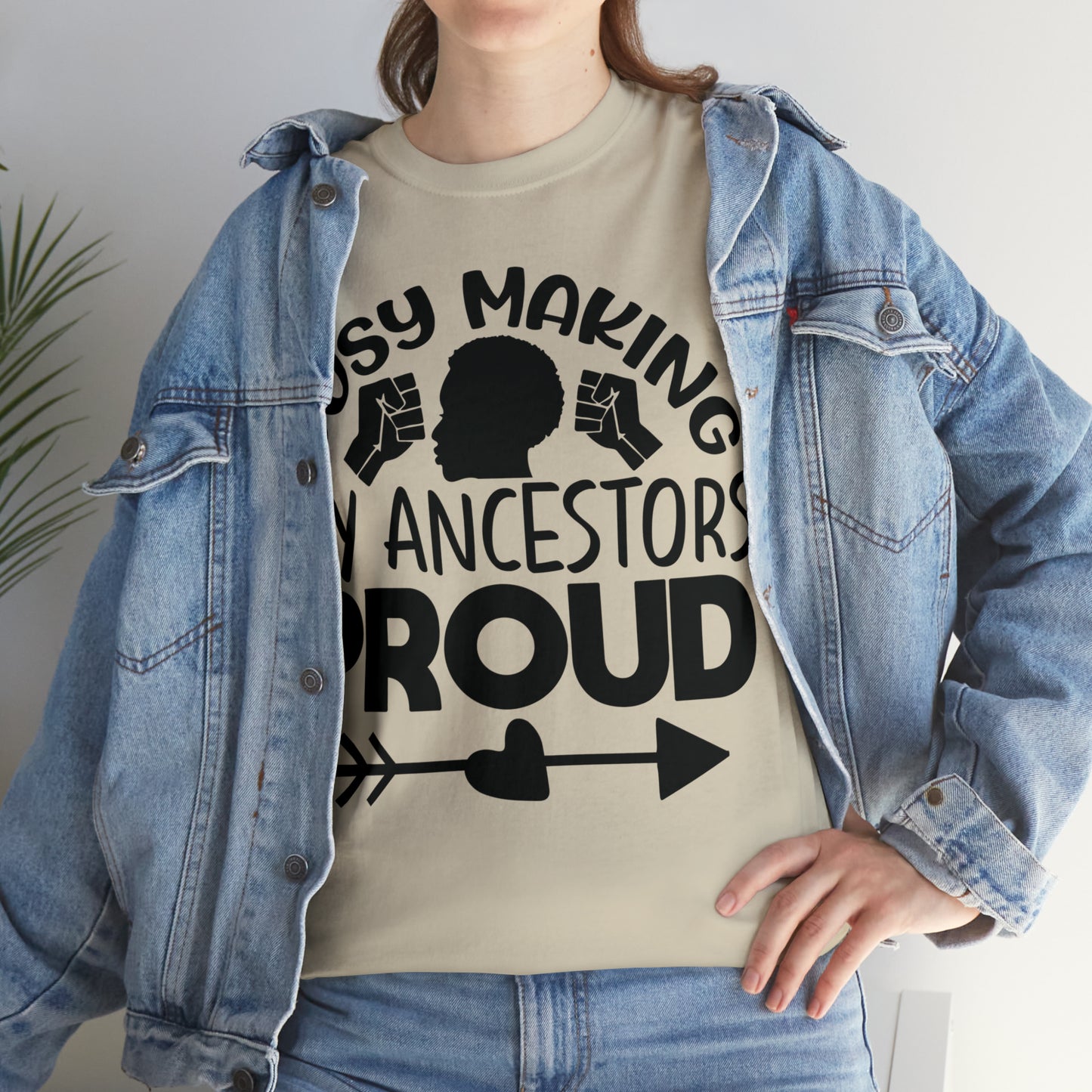 Busy (Vinyl Cut-1 Color) Unisex Heavy Cotton Tee
