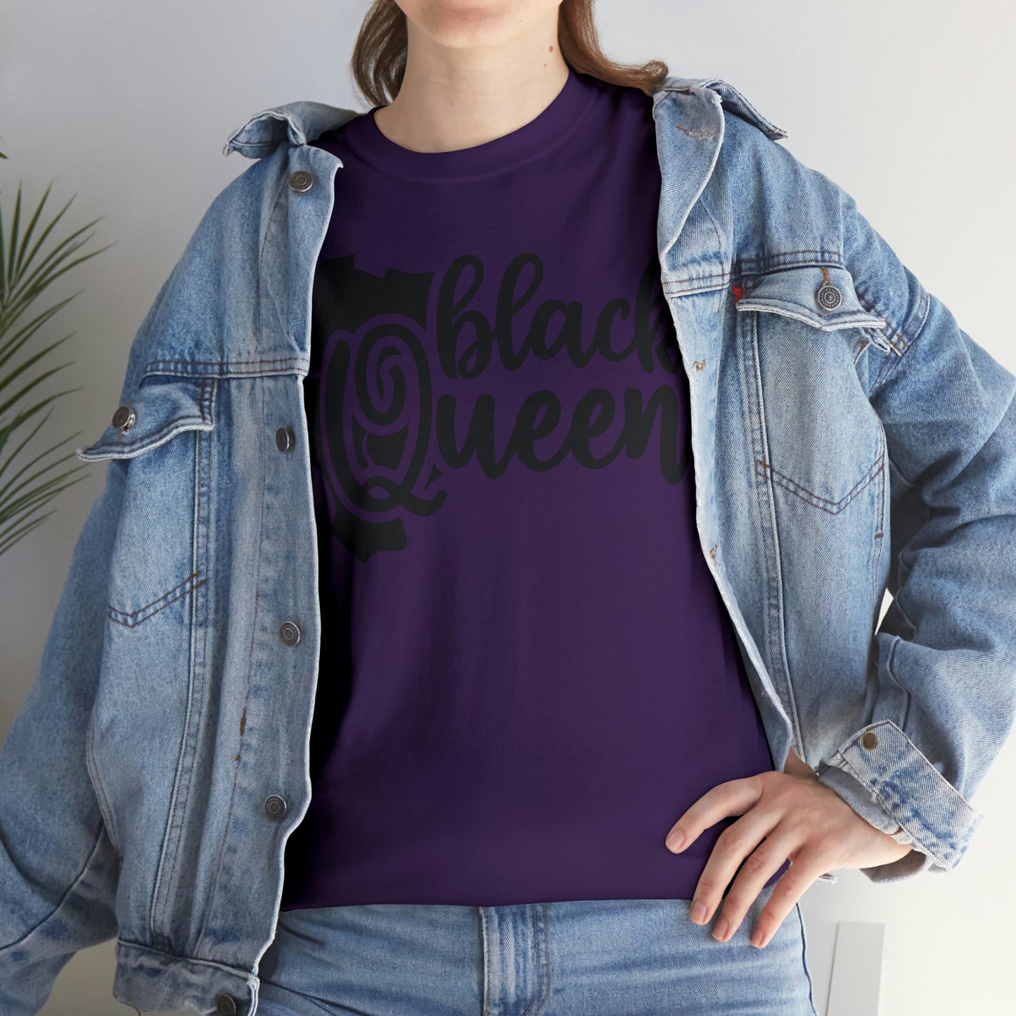 Black Queen Unisex Heavy Cotton Tee