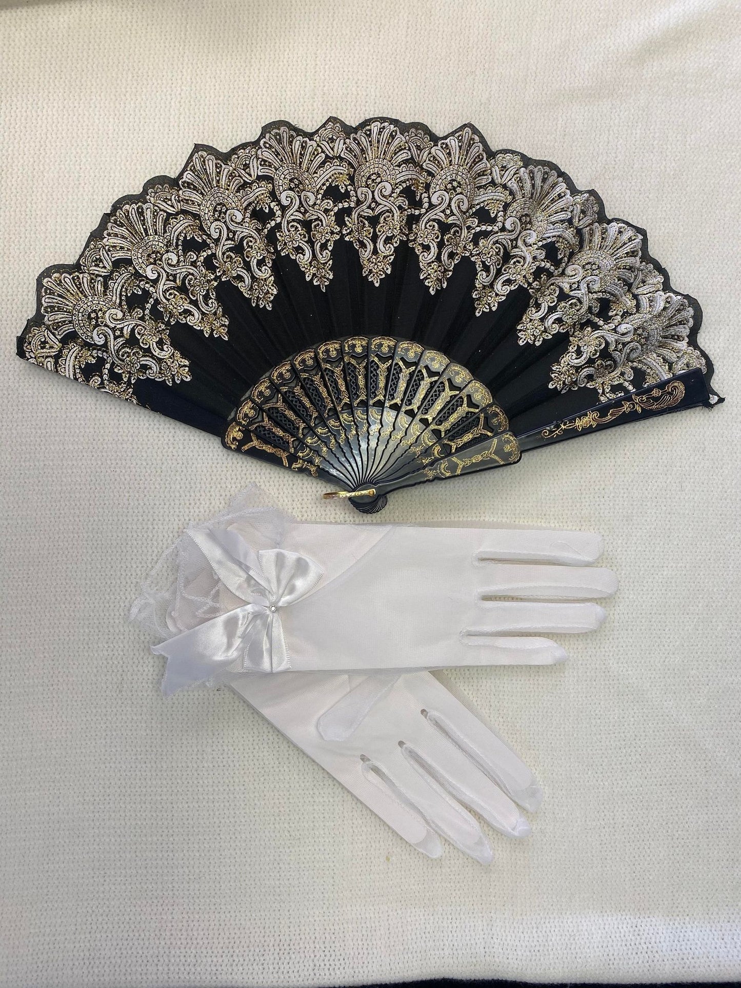 Fan & Gloves Combo
