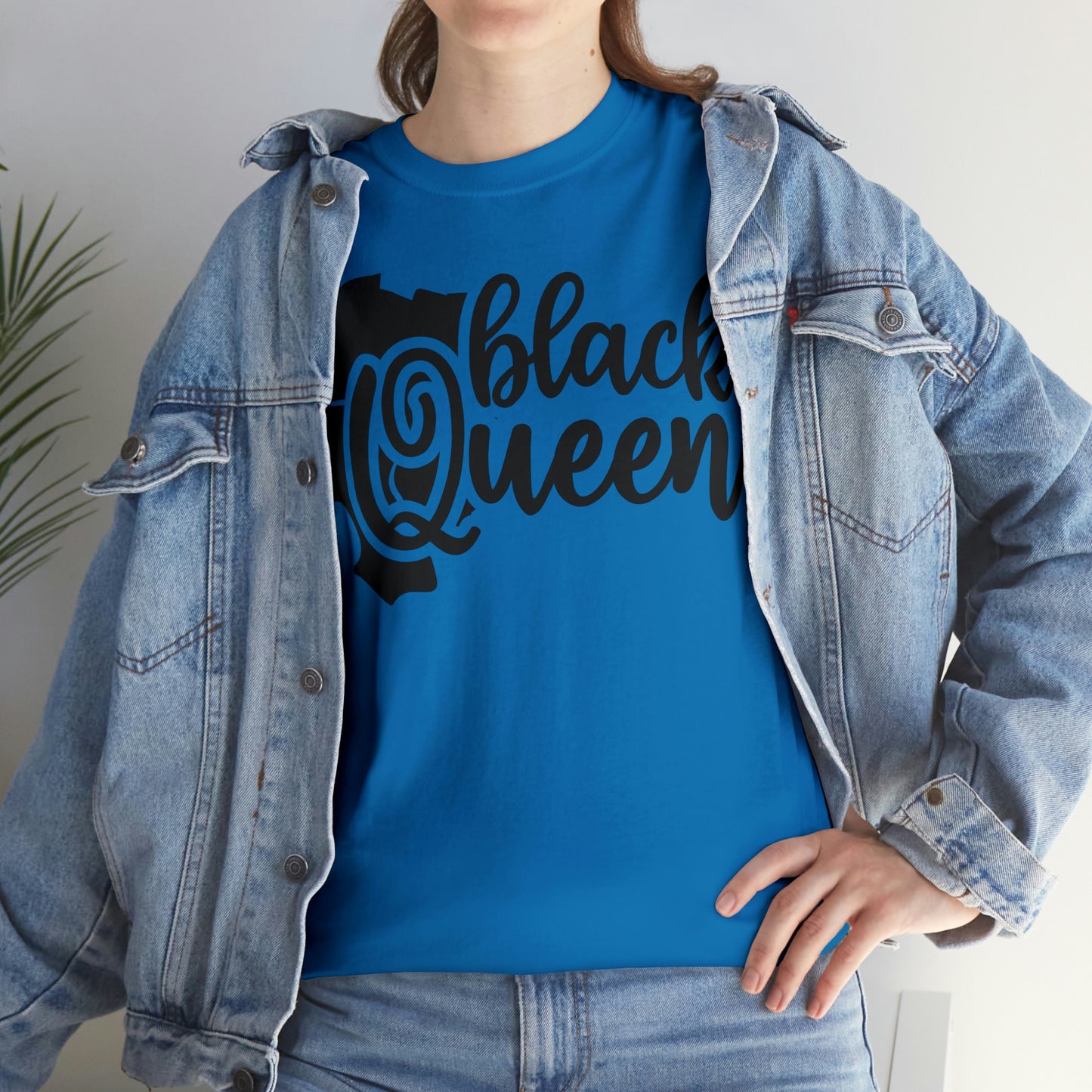 Black Queen Unisex Heavy Cotton Tee