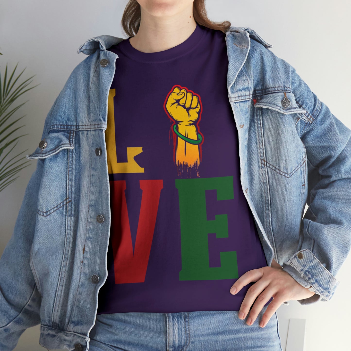 Love Unisex Heavy Cotton Tee