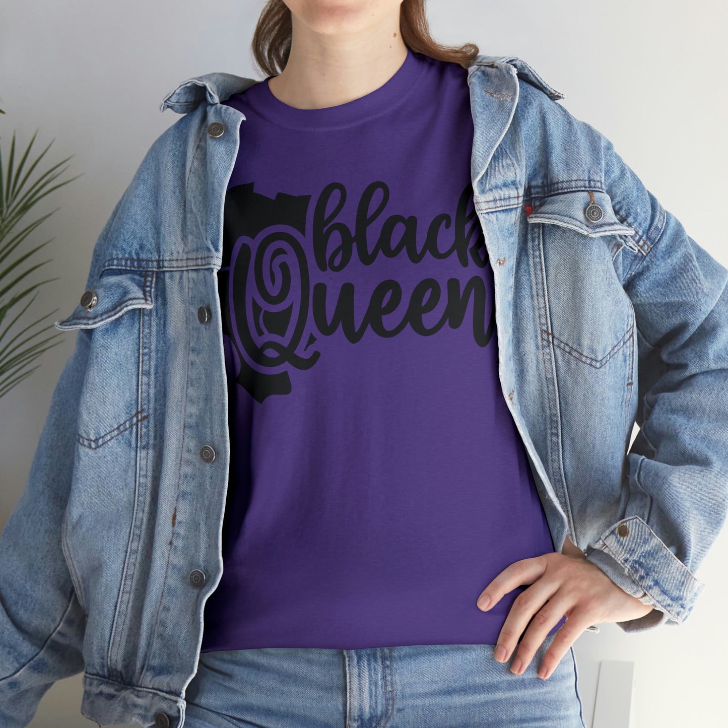 Black Queen Unisex Heavy Cotton Tee